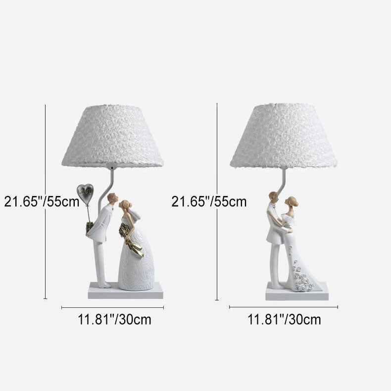 French Romantic Resin Hugging Couple Balloon Decor LED USB Table Lamp