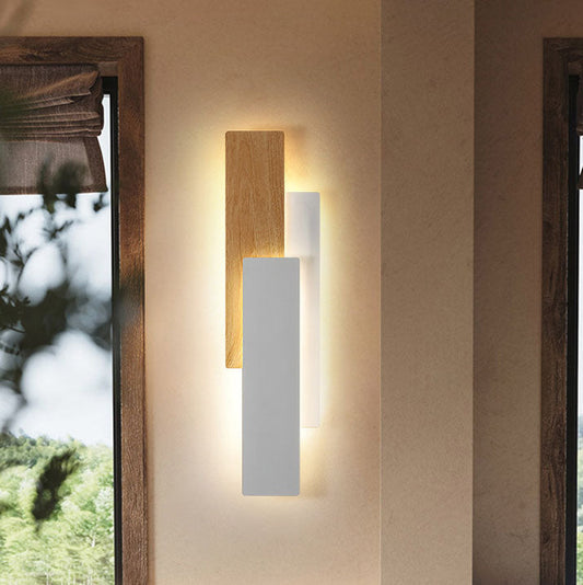 مصباح حائط LED بتصميم هندسي مستطيل الشكل وعصري وبسيط من الخشب 