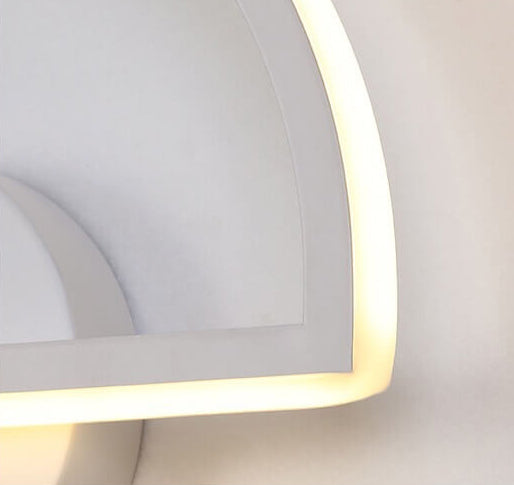 Modern Creative Half Round Iron LED Wall Sconce Lamp