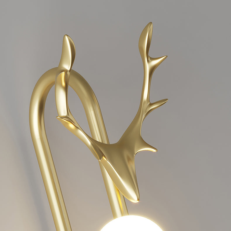 مصباح حائط LED دائري فاخر من Nordic Light بتصميم قرون الغزال 