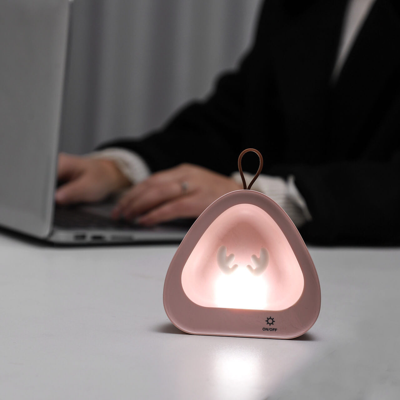 Creative Cute Deer Silicone USB Charging Portable LED Night Light Table Lamp