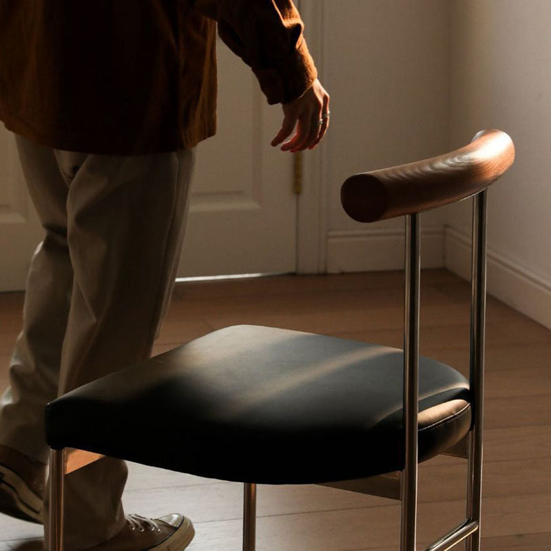 Contemporary Nordic Half Round Microfiber Leather Metal Wood Curved Backrest Dining Chair For Dining Room