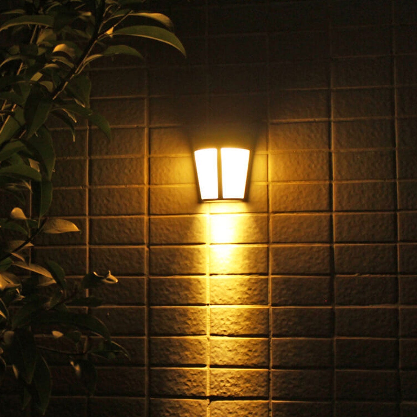 European Solar 6 LED Outdoor Patio Fence Wall Sconce Lamp