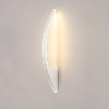مصباح حائط LED من الحديد الأكريليكي بتصميم قوسي بسيط على الطراز الاسكندنافي 