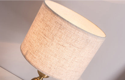 Modern Luxury Fabric Metal Ball Base 1-Light Table Lamp