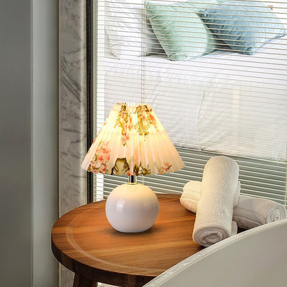 Vintage Pleated Fabric Lampshade Ceramic 1-Light Table Lamp