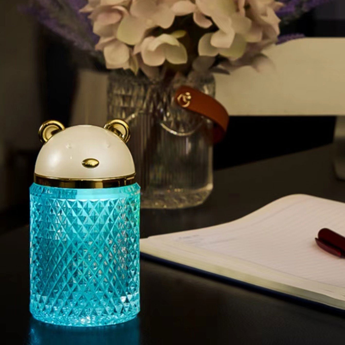 Modern Minimalist Bear Crystal Acrylic Air Spray Humidifying Colorful Night Light
