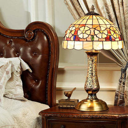 Tiffany European Shell Pattern 2-Light Table Lamp