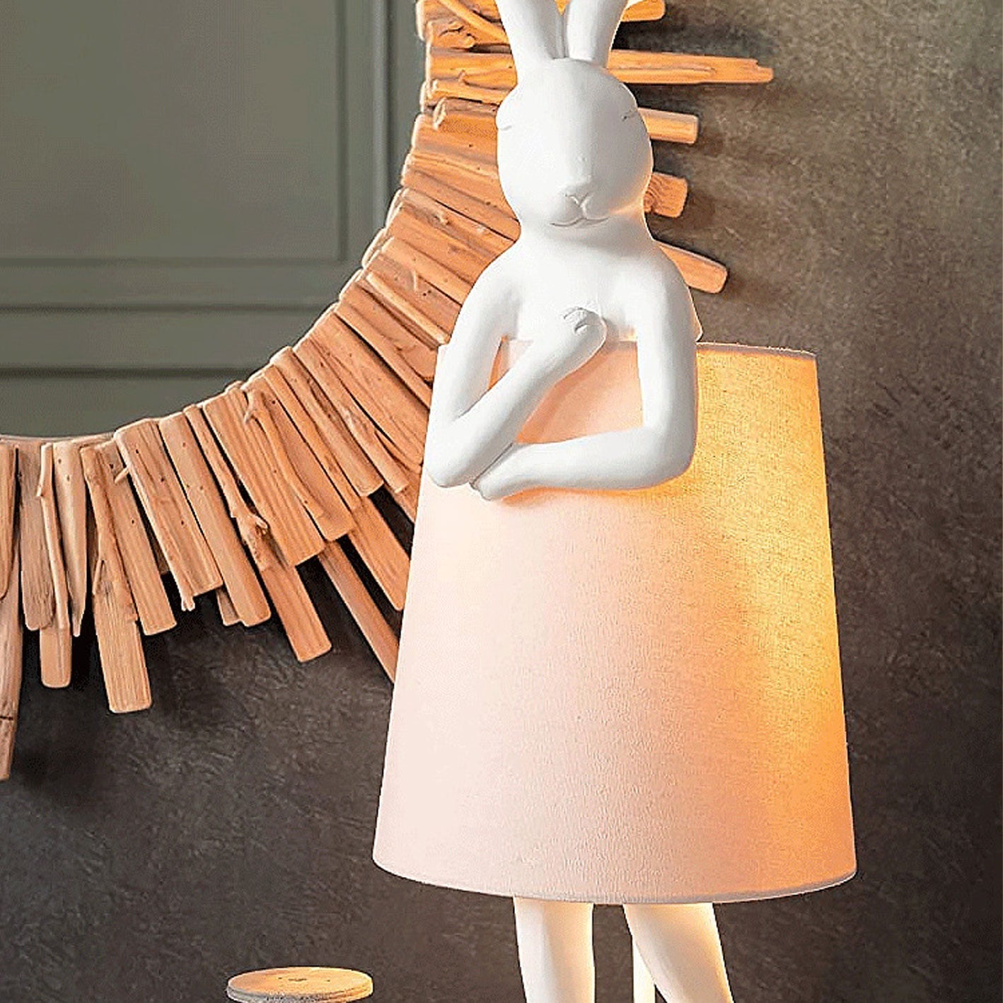 Nordic Apron Rabbit Resin 1-Light Table Lamp