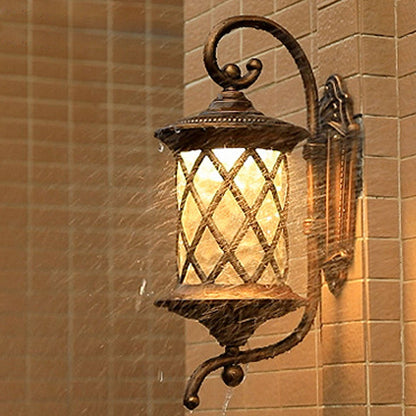 European-style Retro Pineapple Pattern Aluminum Glass Waterproof LED Outdoor Wall Sconce Lamp