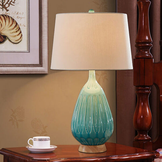 Modern Minimalist Light Luxury Ceramic 1-Light Table Lamp