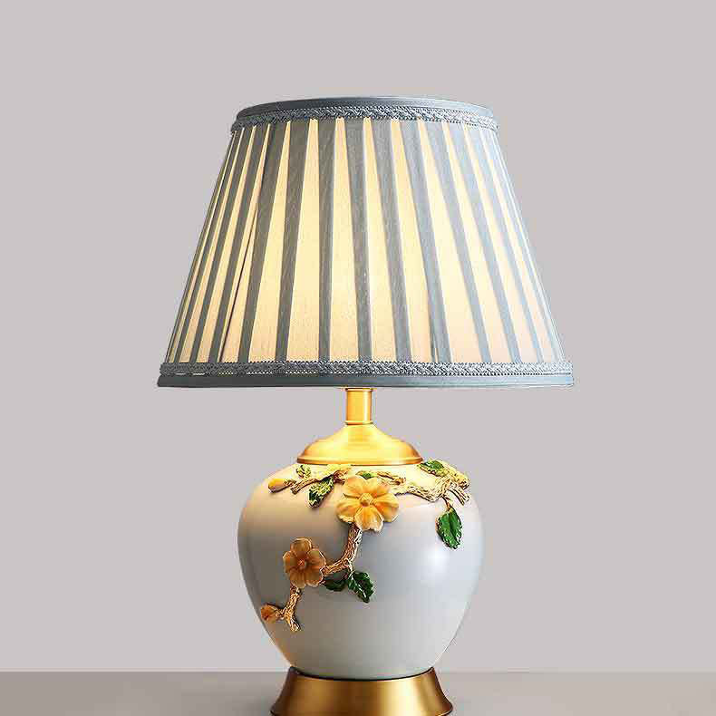 Traditional Chinese Ceramic Enamel Fabric 1-Light Table Lamp For Living Room