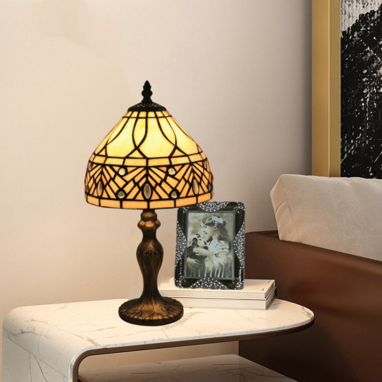 Traditional Tiffany Resin Glass Umbrella Shape 1-Light Table Lamp For Bedroom