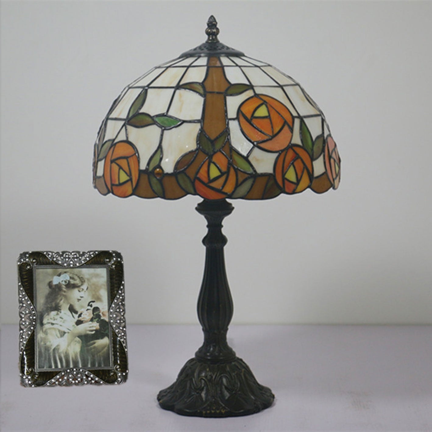 Tiffany Zinc Alloy Color 1-Light Table Lamp