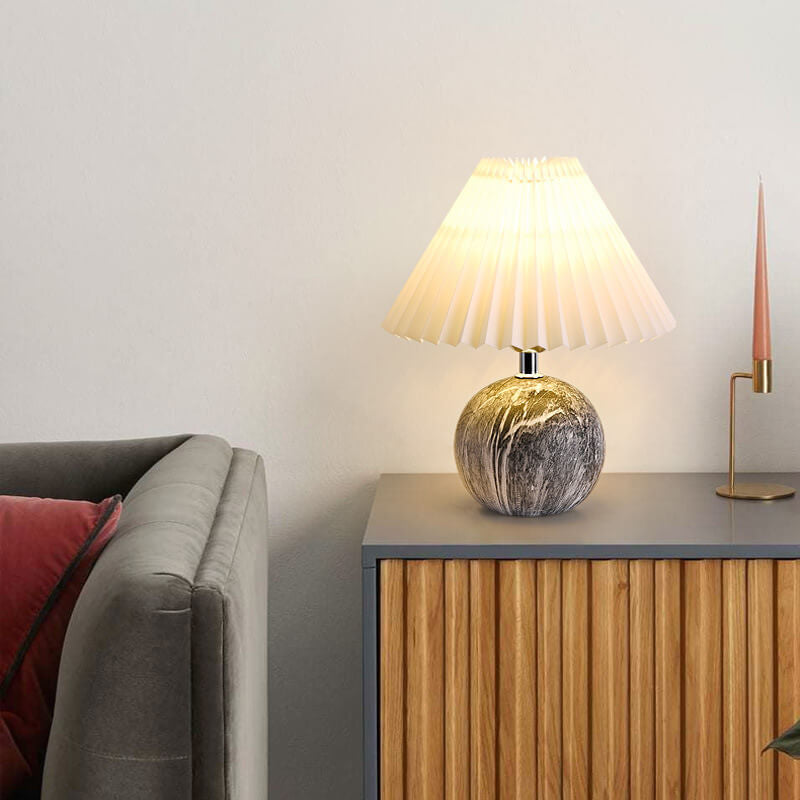 Vintage Pleated Fabric Lampshade Ceramic 1-Light Table Lamp