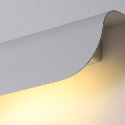 Modern Outdoor Curved  Waterproof LED Garden Wall Sconce Lamp