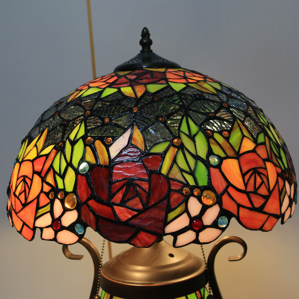 Tiffany European Vintage Floral Stained Glass Round Pot 3-Light Table Lamp