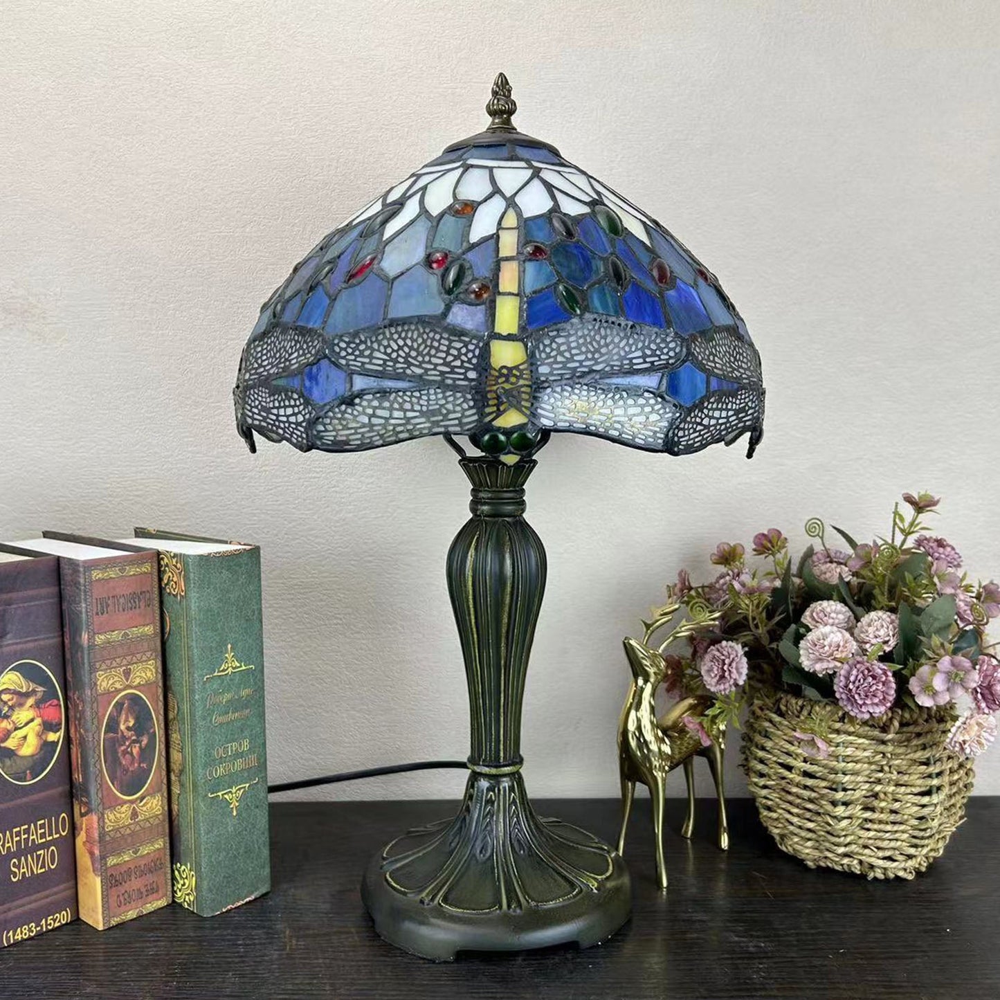 Traditional Tiffany Metal Glass Dome Grape Flower Dragonfly Butterfly 1-Light Table Lamp For Bedside