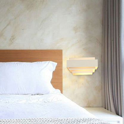 Modern Square Geometric Cascade Iron 1-Light Wall Sconce Lamp