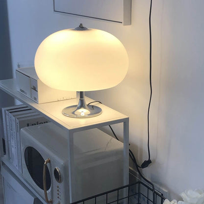 Modern Creamy White Ball Shade 3-Light Table Lamp