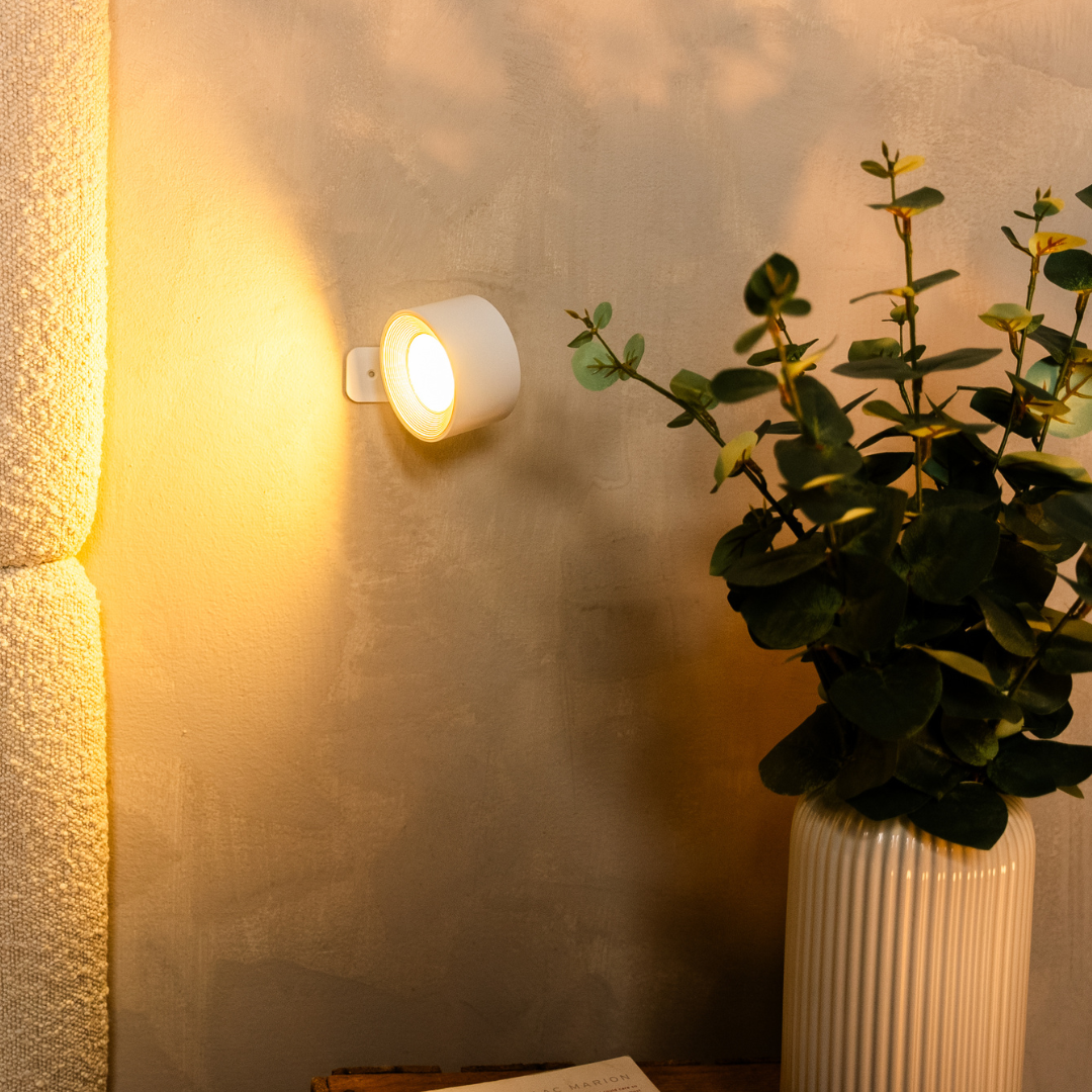 Infinity Wall Lamp gallery image 3