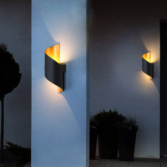 Modern Outdoor Aluminum Bending Column LED Waterproof Wall Sconce Lamp