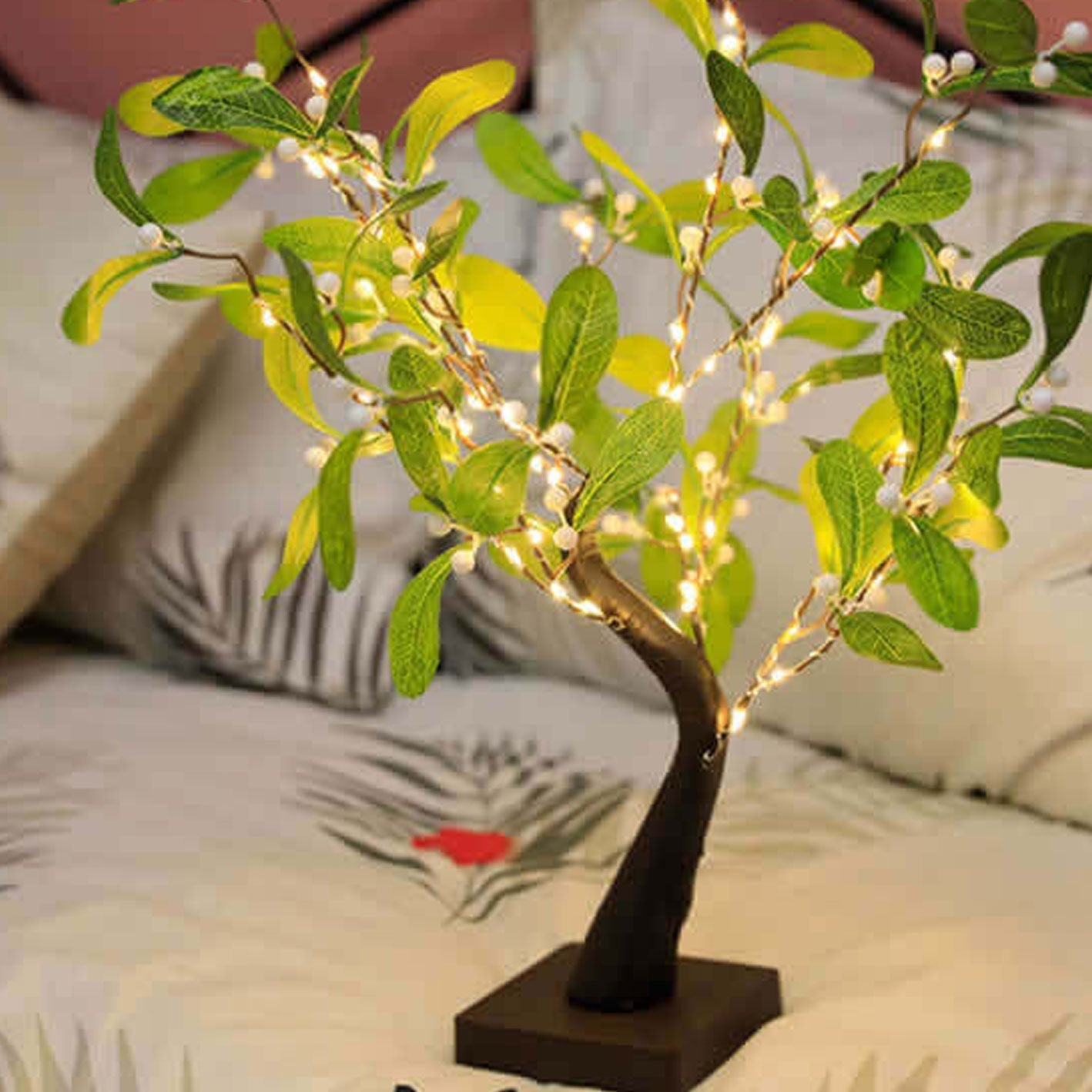 Creative Lighting Tree LED Decoration Table Lamp