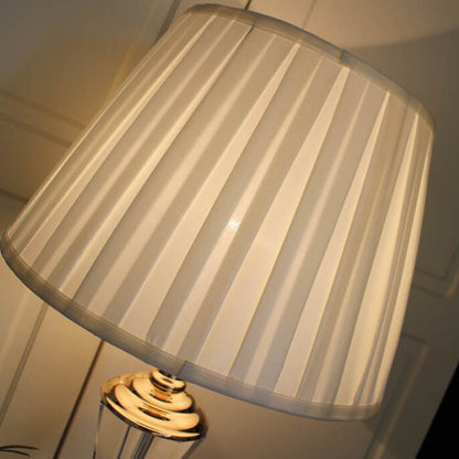 European-style Simple Crystal Fabric 1-Light Table Lamp