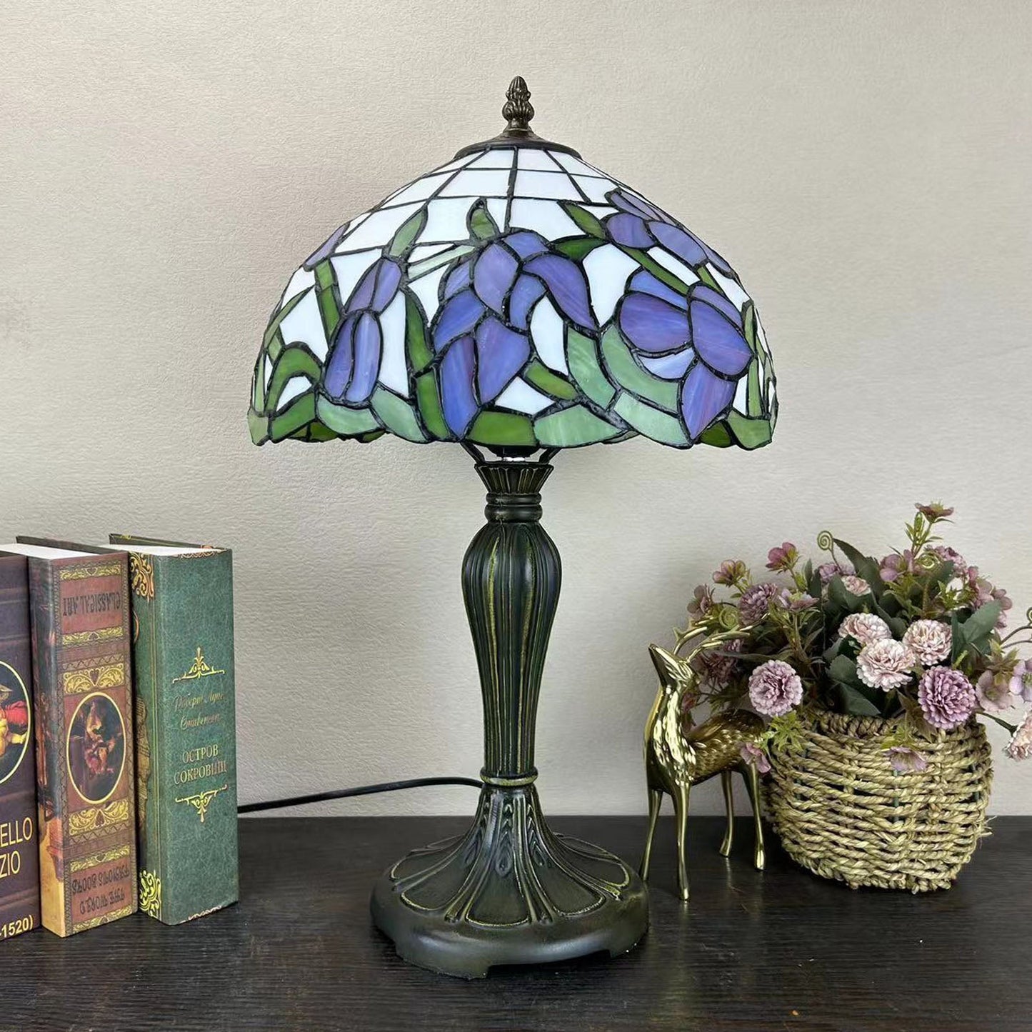 Traditional Tiffany Metal Glass Dome Grape Flower Dragonfly Butterfly 1-Light Table Lamp For Bedside