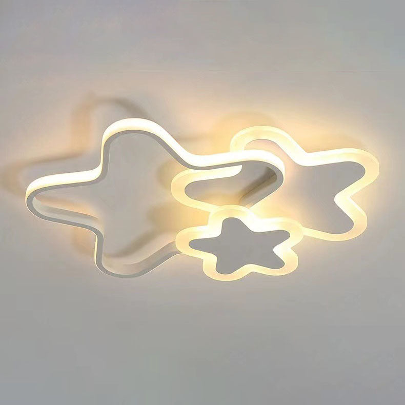 現代的なスカンジナビア風スターアクリルシェードハードウェアLEDフラッシュマウントシーリングライト寝室用