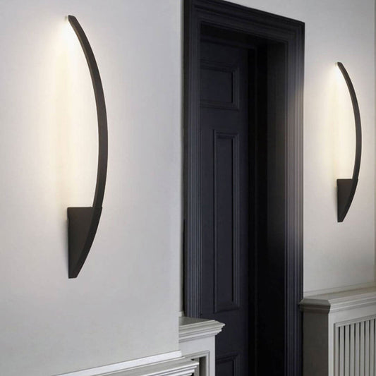 مصباح حائط LED من الحديد الأكريليكي بتصميم قوسي بسيط على الطراز الاسكندنافي 