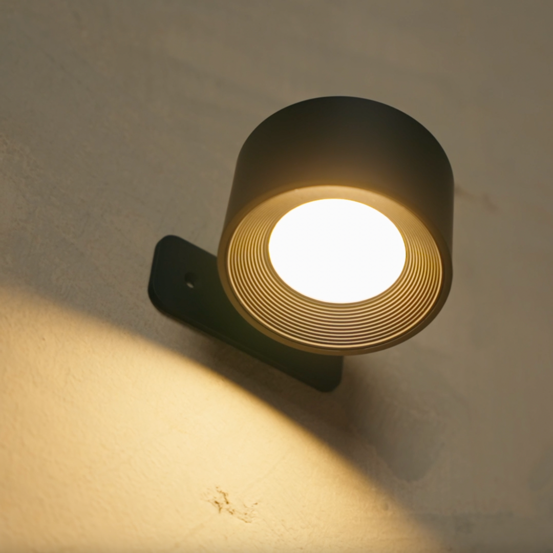 Infinity Wall Lamp gallery image 4