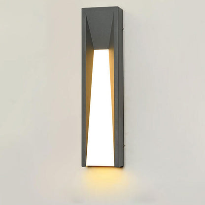 مصباح حائط LED خارجي بتصميم شريط بسيط مقاوم للماء 