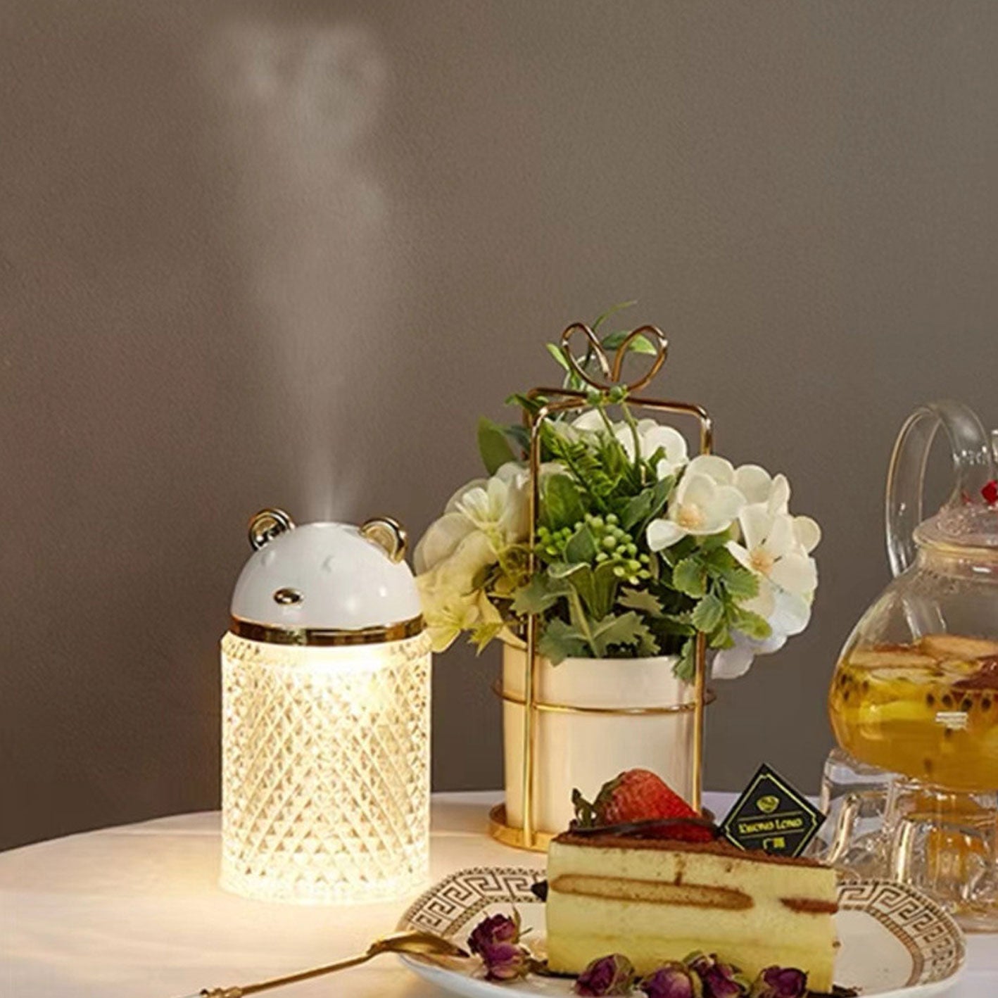 Modern Minimalist Bear Crystal Acrylic Air Spray Humidifying Colorful Night Light