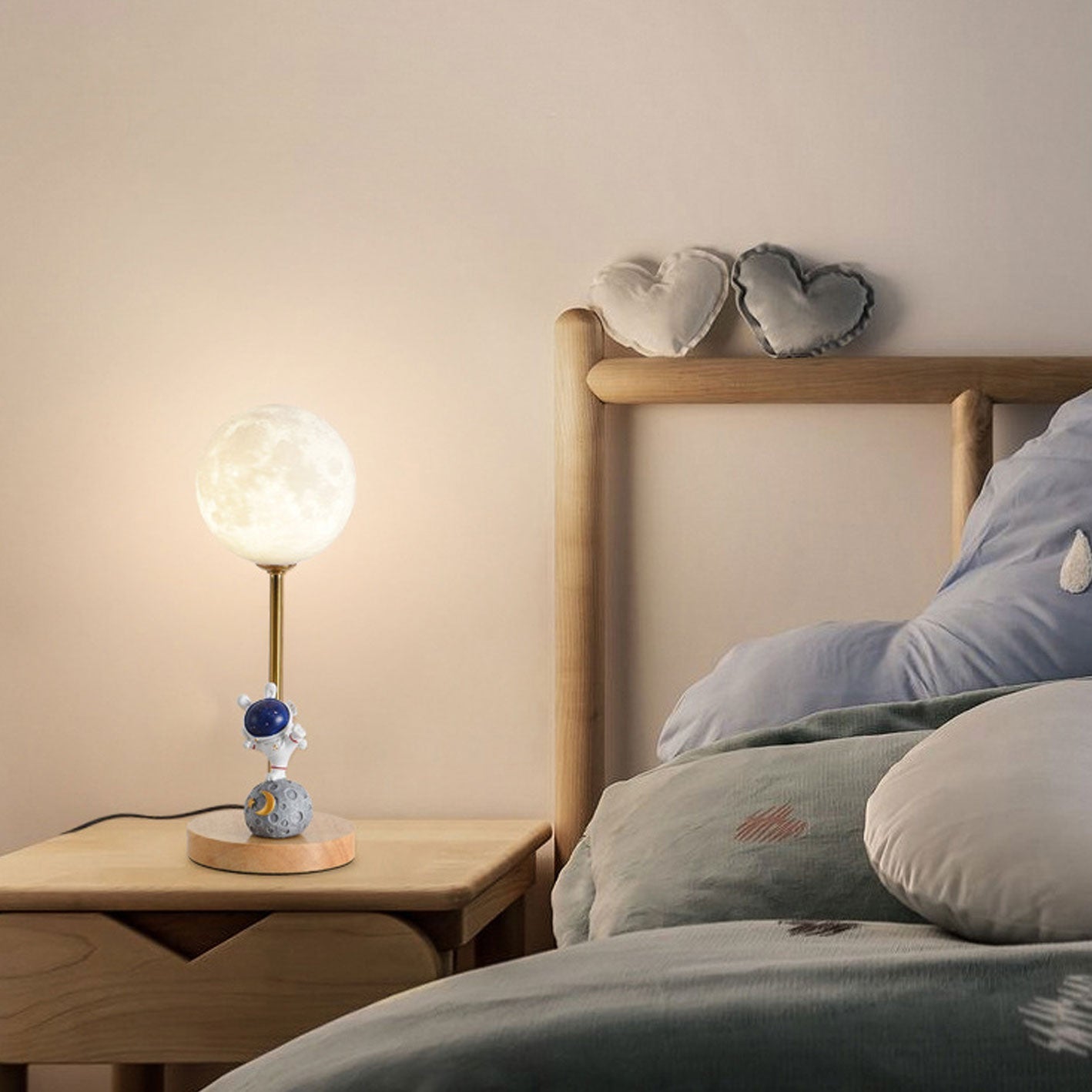 Nordic Creative 3D Printed Moon 1-Light Decorative Table Lamp