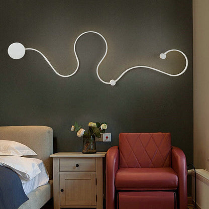 Modern Long Aluminum Snake Shaped 1-Light Curved LED Wall Sconce Lamp