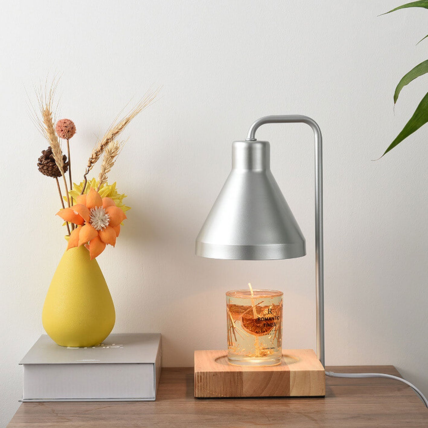 Simple Cone Shade Wood Base 2-Light Melting Wax Table Lamp