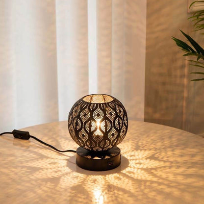 Creative Spherical Metal Projection 1-Light Decorative Table Lamp