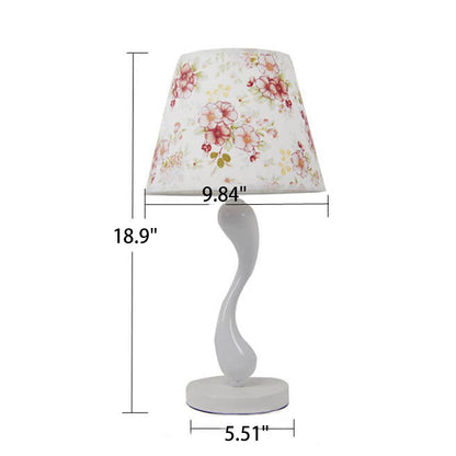 European Minimalist Fabric Curve Base 1-Light Table Lamp