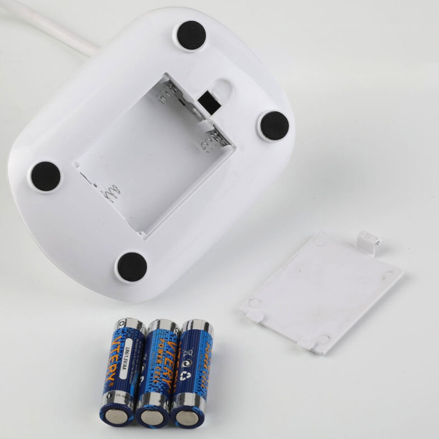 Simple Creative Twistable Touch Folding Eye Protection LED Desk Lamp