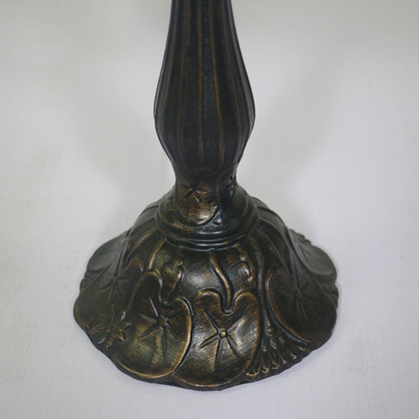 Tiffany Zinc Alloy Color 1-Light Table Lamp