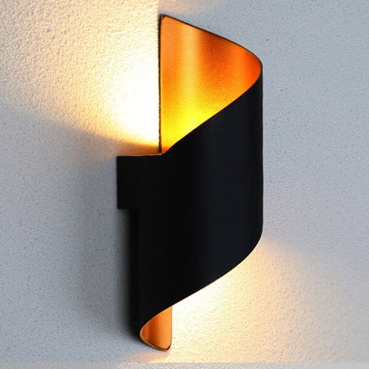 Modern Outdoor Aluminum Bending Column LED Waterproof Wall Sconce Lamp