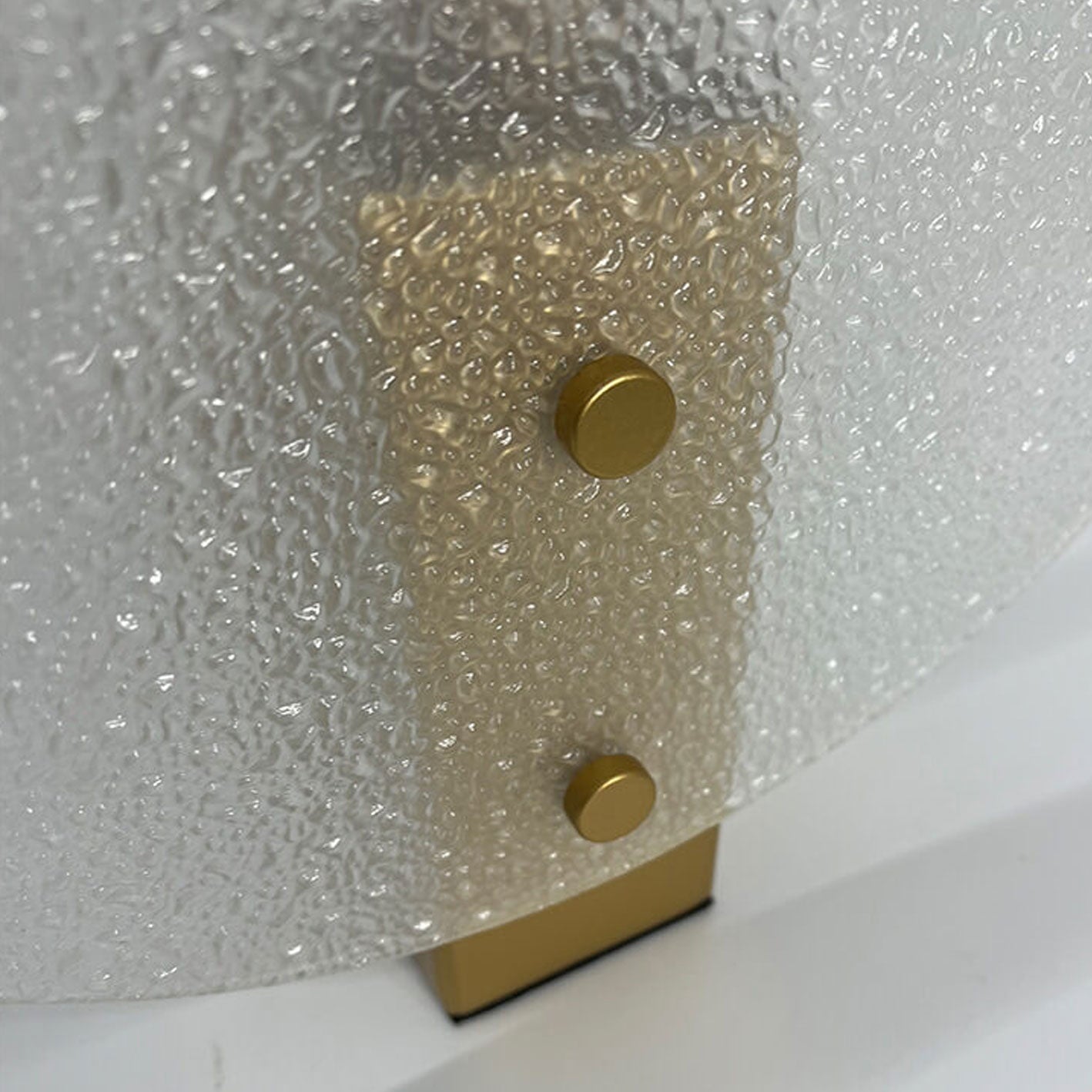 Modern Light Luxury Round Frosted Glass 1-Light Table Lamp