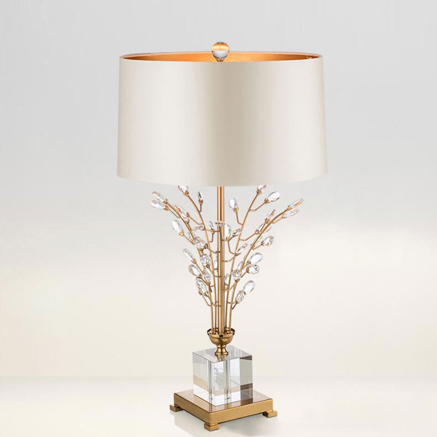 Modern Light Luxury Fabric Crystal Flower Creative Base 1-Light Table Lamp