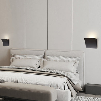 Modern Minimalist Aluminum Acrylic Square LED Wall Sconce Lamp For Bedroom