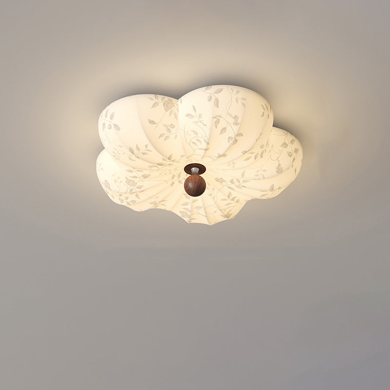 Traditional Vintage Flower Shaped Iron Wood Fabric LED Flush Mount Ceiling Light For Bedroom
