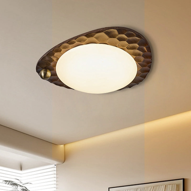 伝統的なヴィンテージ不規則な形状のハニカムフラワーパターンオークアイアンPVC LEDフラッシュマウントシーリングライト寝室用