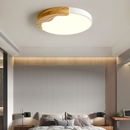 Contemporary Nordic Round Corrugated Iron Oak Acrylic LED Flush Mount Ceiling Light For Bedroom