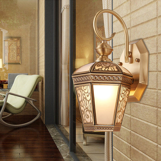 Traditional French Waterproof Lantern-Shaped Copper Glass 1-Light Outdoor Wall Sconce Lamp For Gardens