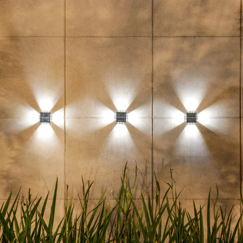 مصباح حائط خارجي عصري بسيط مقاوم للماء يعمل بالطاقة الشمسية مصنوع من مادة ABS PS LED للحديقة 